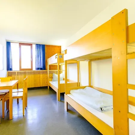 אכסניה Internationales Jugendgaestehaus דכאו