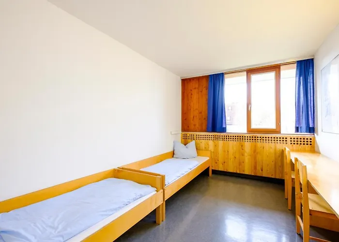 Hostel Internationales Jugendgaestehaus *