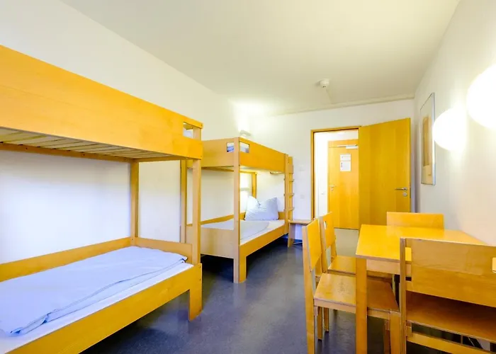 Hostel Internationales Jugendgaestehaus *